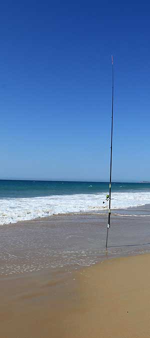 Aparejo de pesca en las playas de Rota