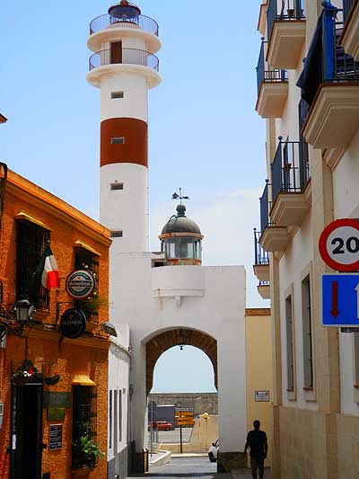 Puerta del Mar, también conocida como Puerta del Muelle, Rota