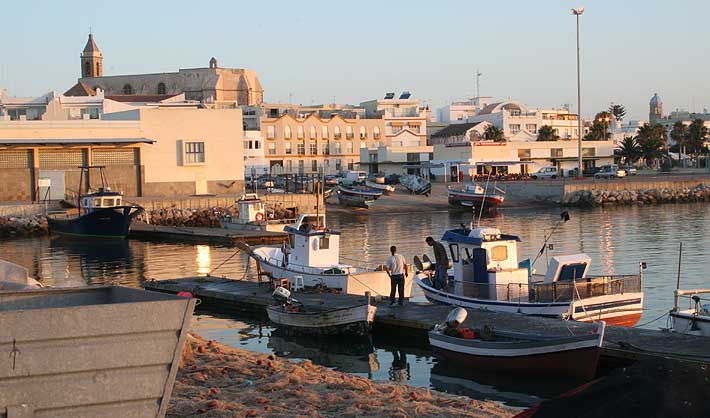Zona pesquera del puerto de Rota (c)José Manuel Bolaños